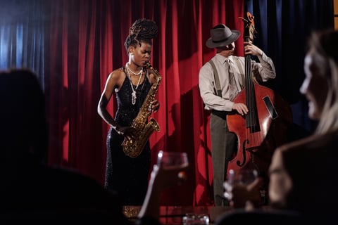 Live jazz performance at elegant evening event